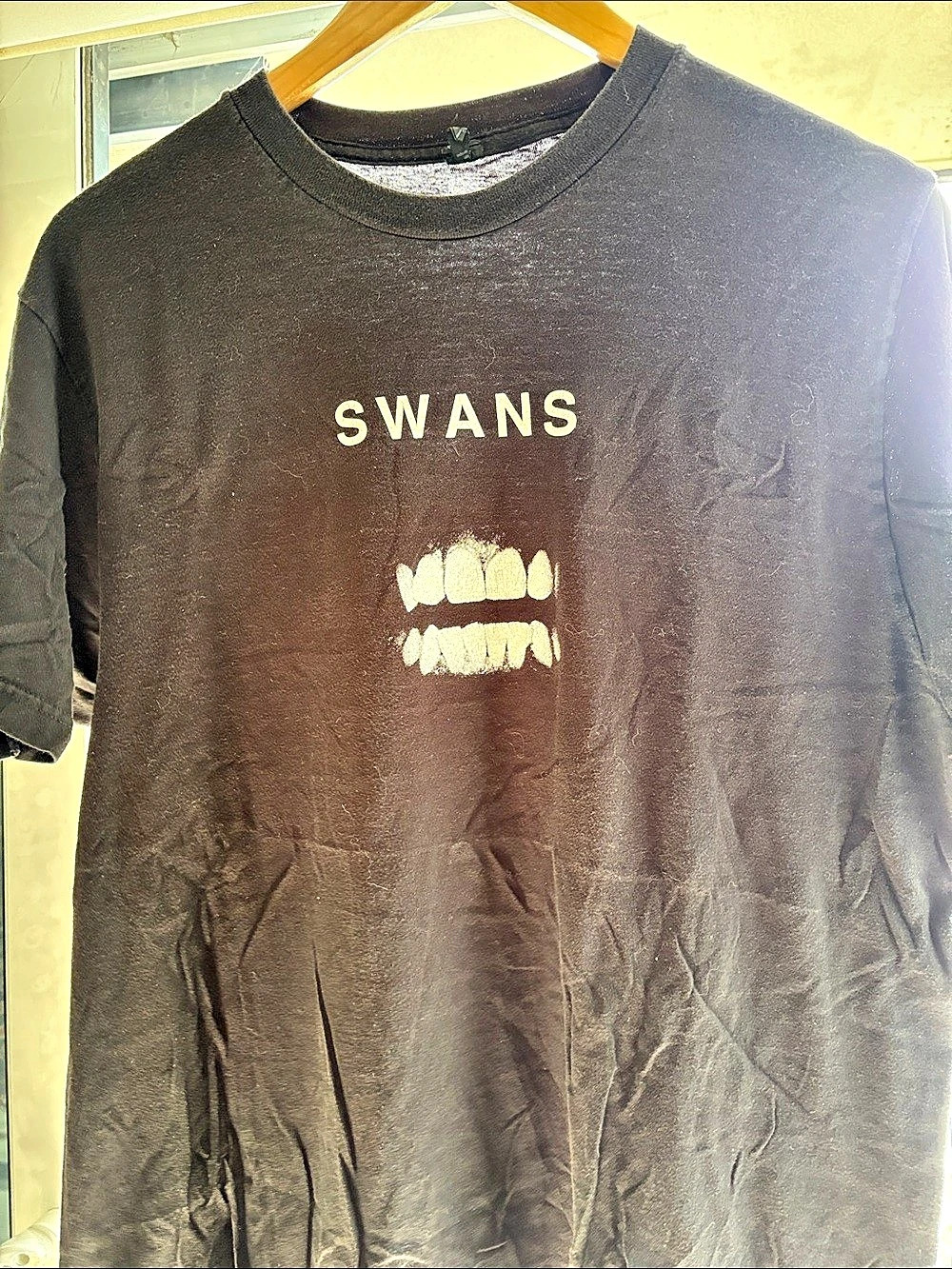 Swans Teeth men’s band tee L